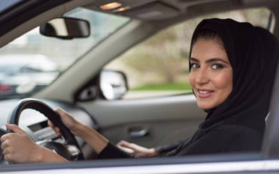 الداخلية السعودية تحذر من يلاحق النساء ويصورهن خلال قيادتهن للسيارات!