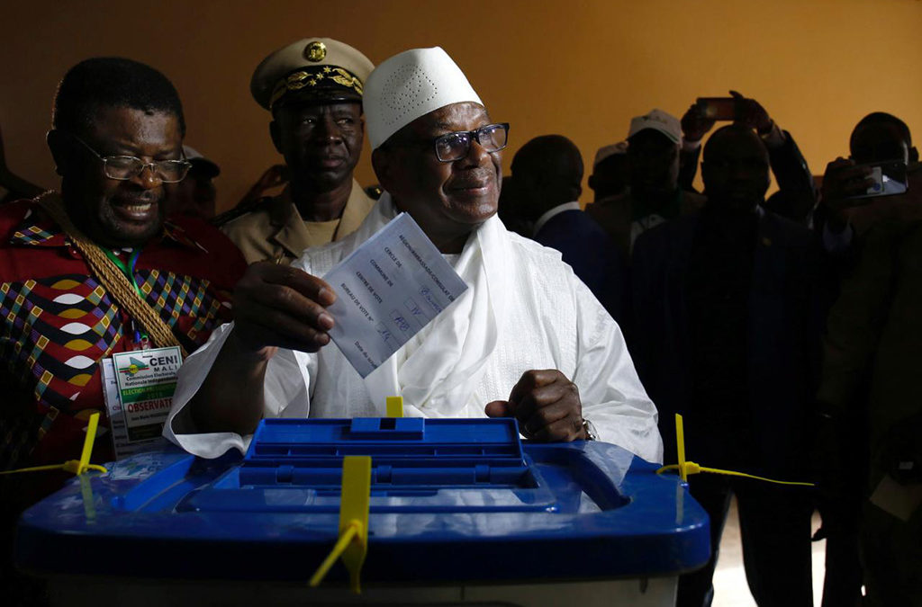 مرشحون للانتخابات الرئاسية في مالي يطعنون بنتائج الدورة الأولى