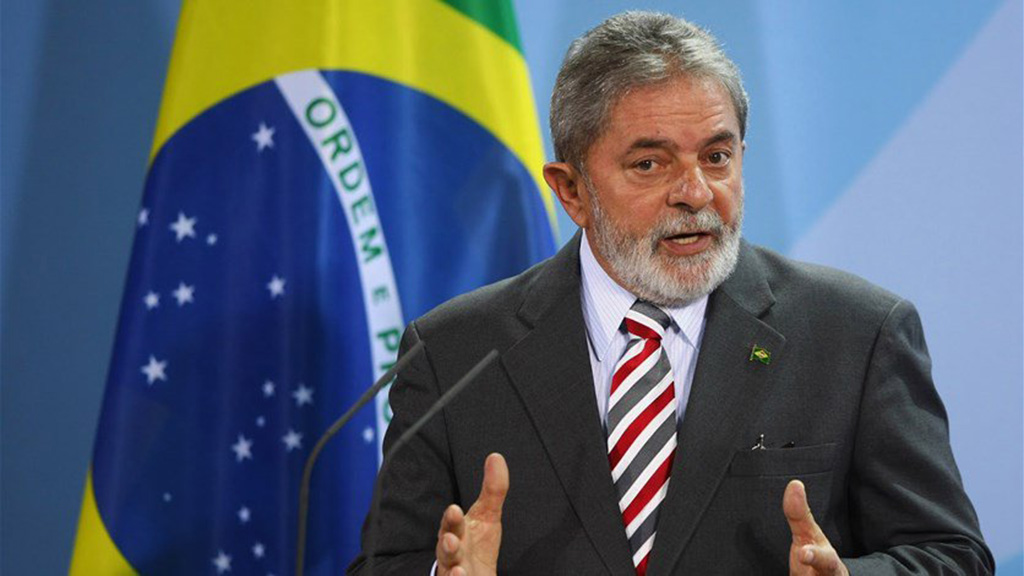 الرئيس البرازيلي: لا يجوز لحلف “الناتو” التواجد بالقرب من حدود روسيا