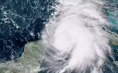 مايكل تحول إعصارا من الدرجة الثالثة وترامب اعلن حال الطوارئ في فلوريدا