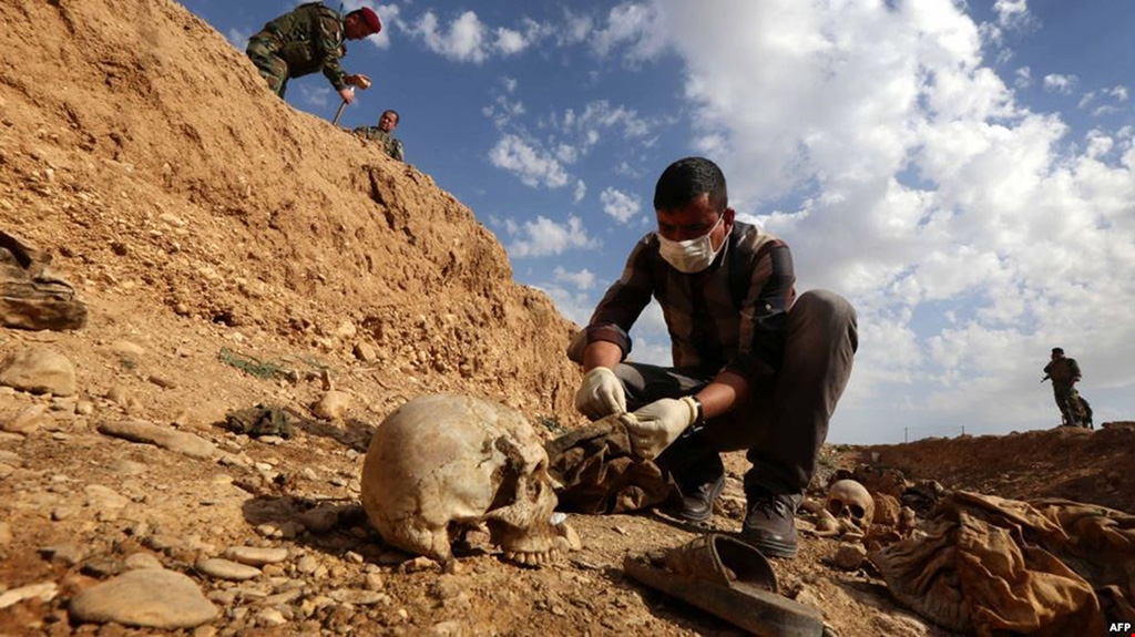 الأمم المتحدة:أكثر من 200 مقبرة جماعية في مناطق كانت تحت سيطرة المقاتلين في العراق