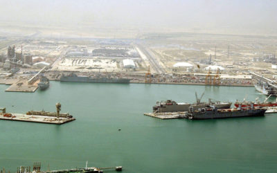 الكويت توقف الملاحة البحرية مؤقتا بسبب الأحوال الجوية