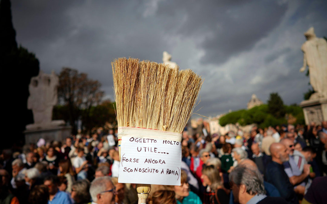 استمرار التظاهرات في العاصمة الايطالية احتجاجا على انتشار النفايات في شوارعها