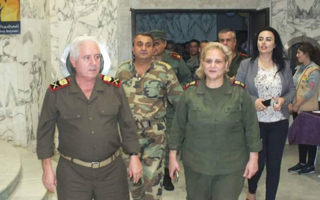 تصل إلى رتبة لواء في سوريا .. كان الرئيس حافظ الاسد ابوها