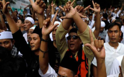 نحو 70 قتيلا بينهم 15 شرطيا خلال الانتخابات في إندونيسيا