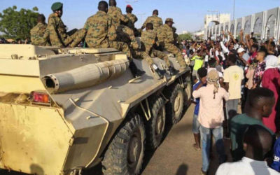 السودان يقرر إعادة هيكلة الجيش وجهازي المخابرات والشرطة