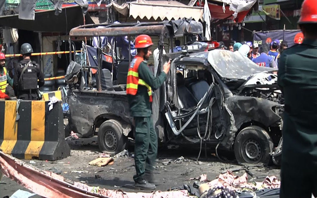 5 قتلى على الأقل و24 جريحا في انفجار في مزار صوفي في لاهور