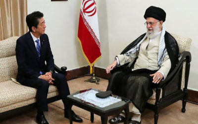 لقاء غير مسبوق بين المرشد الأعلى الإيراني ورئيس الوزراء الياباني آبي