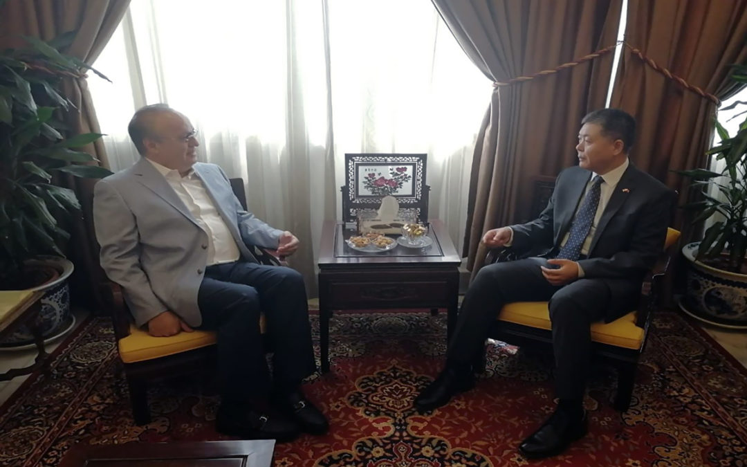 وهاب زار السفير الصيني في لبنان تضامناً مع الصين بوجه العربدة الأميركية