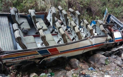30 قتيلا جراء سقوط حافلة ركاب في واد بالهند
