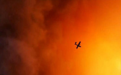 الطائرات شاركت في إخماد حريق جزيرة إيفيا اليونانية ولا خطر على السكان