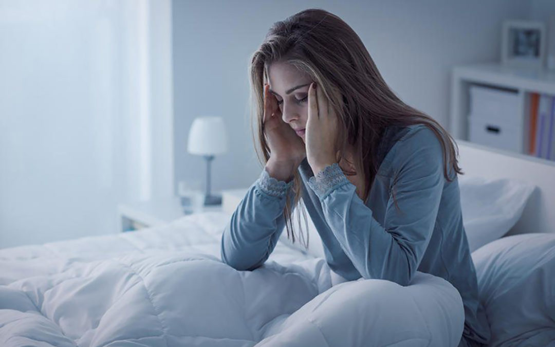 أضرار قلة النوم: السمنة وتخزين الدهون