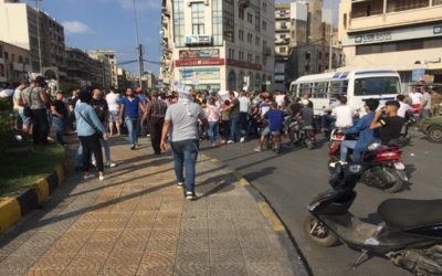 موظفو دائرة التربية في طرابلس توقفوا عن العمل بطلب من المحتجين