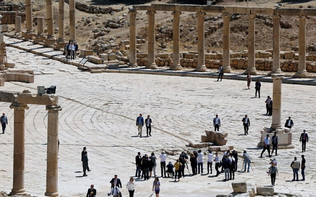 طعن 5 أشخاص بينهم سياح أجانب بمنطقة جرش الأثرية في الأردن