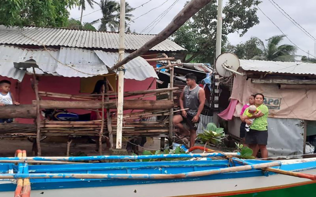 ارتفاع حصيلة قتلى الاعصار فانفوني في الفيليبين الى 50
