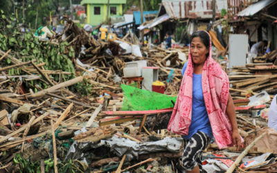 إعصار استوائي يفسد خطط الآلاف من سكان الفيليبين في عيد الميلاد