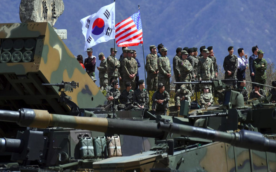 القوات الأمريكية تعيد نشر 4 قواعد عسكرية في كوريا بظل التوتر مع بيونغ يانغ