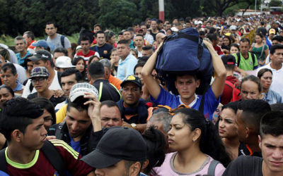 مئات المهاجرين الفنزويليين في كولومبيا يعودون مع تفشي كوفيد19