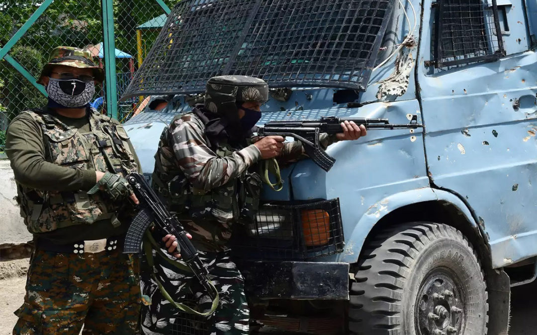 باكستان تتهم الهند بخرق وقف إطلاق النار وقتل 4 مدنيين في كشمير