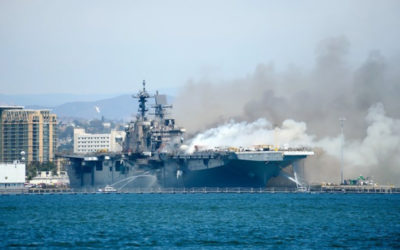 إصابة 12 شخصا في حريق على متن سفينة حربية أميركية في كاليفورنيا