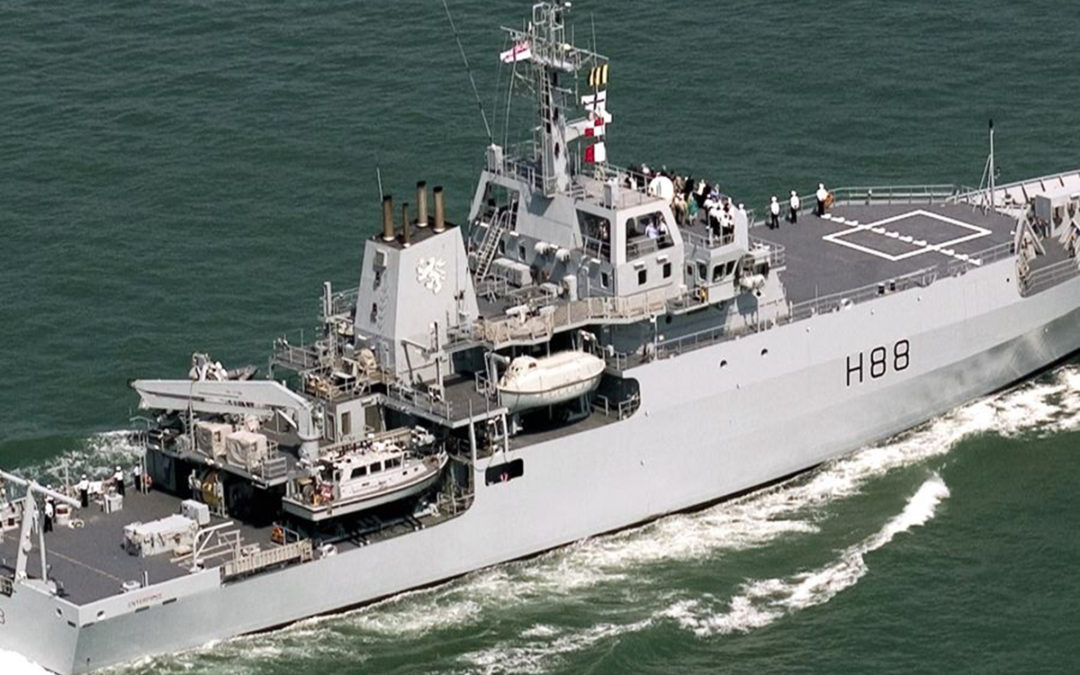 سفينة إنتربرايز إلى بيروت ضمن حزمة دعم لوزير الدفاع البريطاني