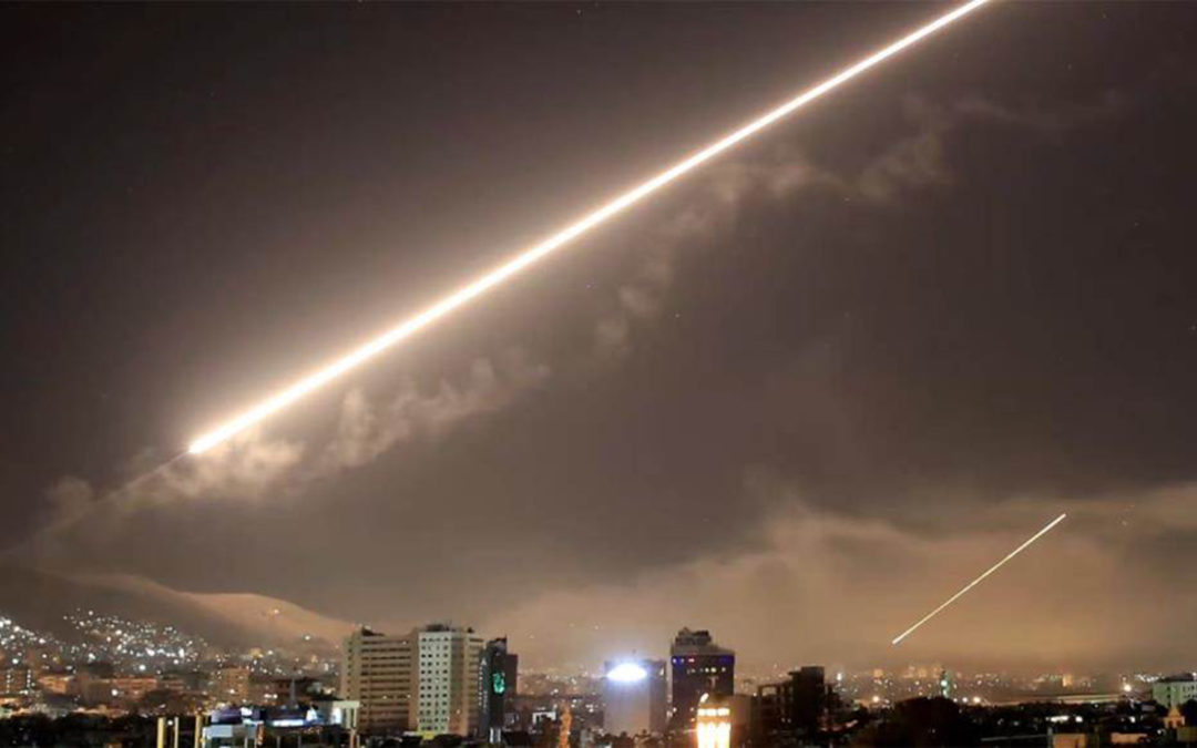 قصف جويّ إسرائيلي يستهدف مرفأ اللاذقية في غرب سوريا