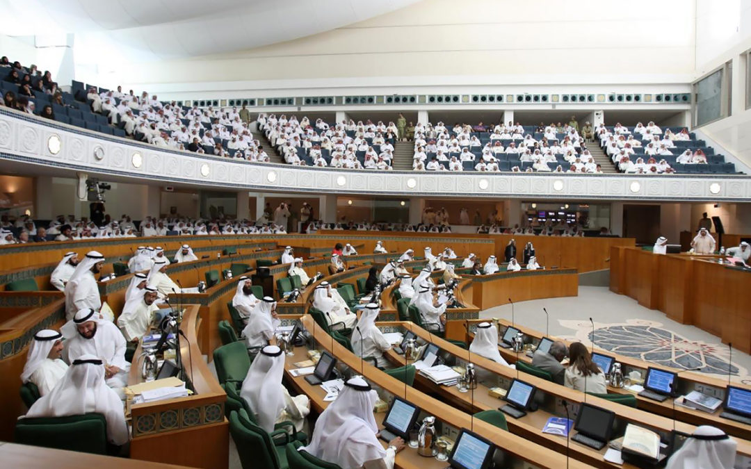 صدور النتائج النهائية في انتخابات مجلس الامة الكويتي وفوز امرأة واحدة من اصل 50 مقعدا