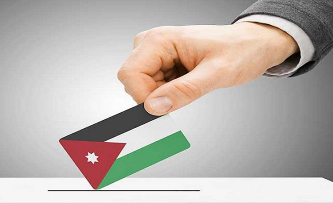 الأردن بدأ انتخاباته البرلمانية والتصويت بالكمامات فقط