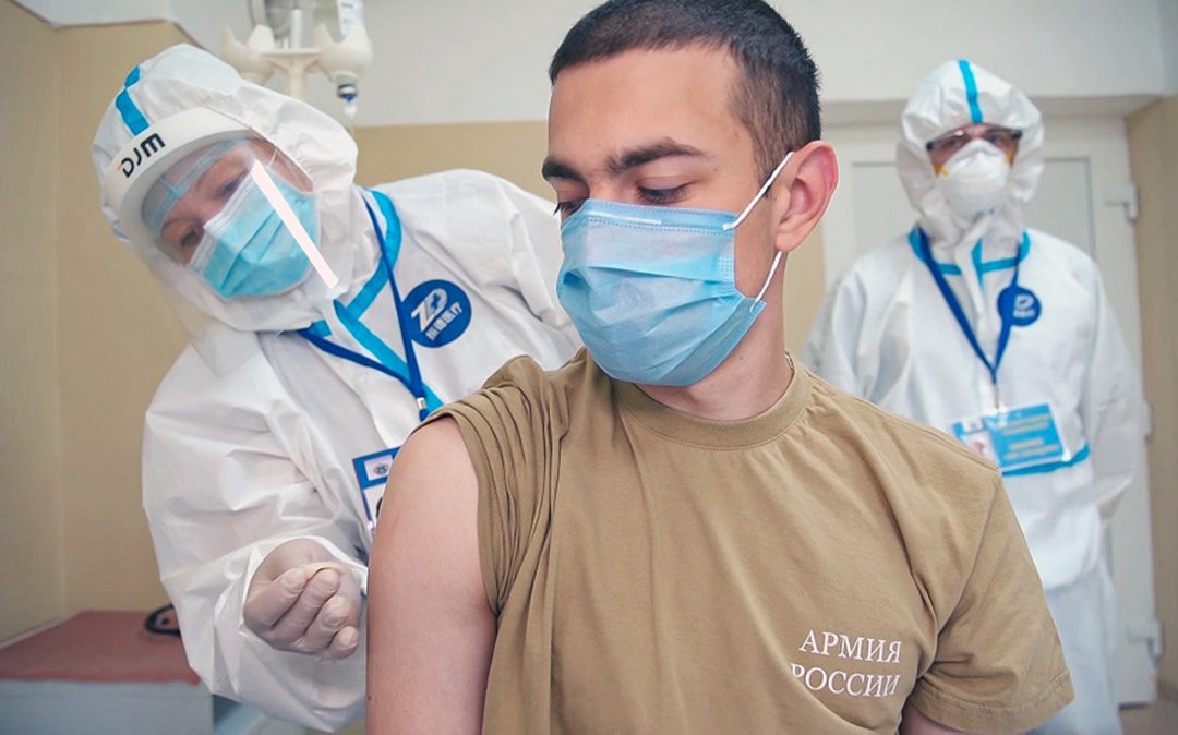 الدفاع الروسية تعلن تطعيم أكثر من 10 آلاف عسكري ضد فيروس كورنا حتى الآن