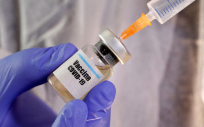 بنس يتلقّى الجمعة اللقاح المضادّ لكوفيد-19