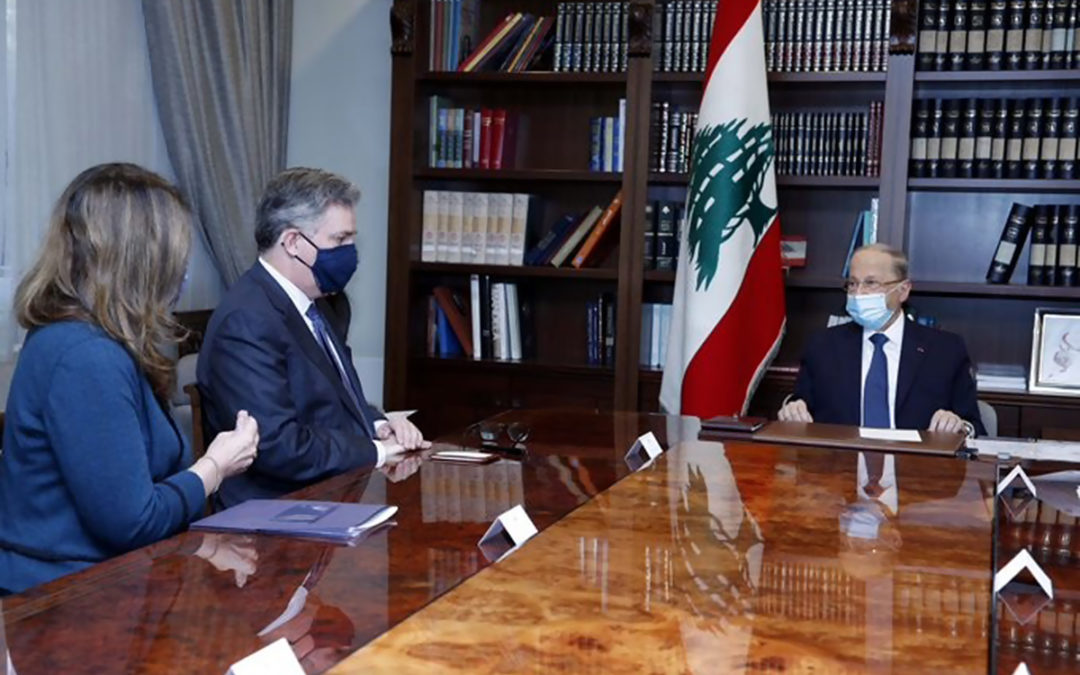 الرئيس عون التقى جون ديروشيه: لبنان المتمسك بسيادته يريد نجاح المفاوضات حول الحدود البحرية