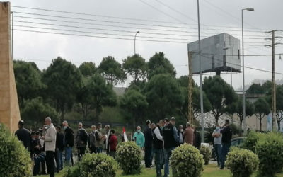 اعتصام لمتقاعدي قوى الأمن والجيش بالزهراني احتجاجا على عدم شمولهم في اقتراح منحة المليون ليرة