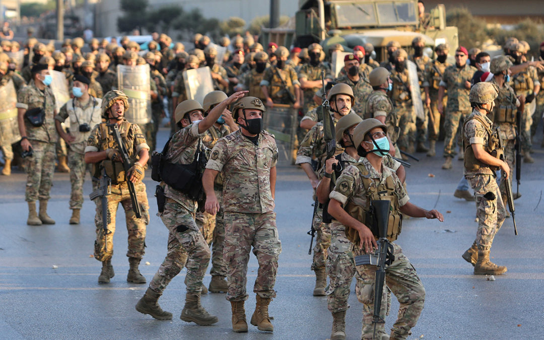 الجيش: استشهاد عسكري واصابة خمسة آخرين أثناء عملية الدهم في الشروانة