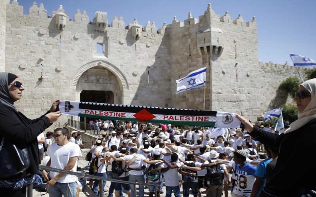 “حماس”: مسيرة الأعلام غدا الثلاثاء صاعق انفجار لمعركة جديدة للدفاع عن القدس والمسجد الأقصى