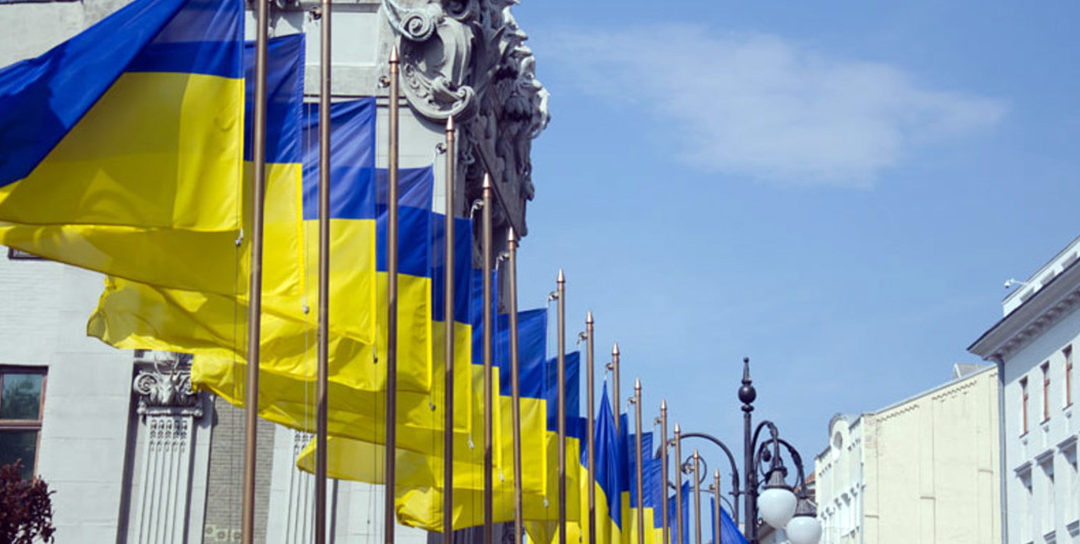 محاولة اغتيال مساعد الرئيس الأوكراني وإصابة سائقه