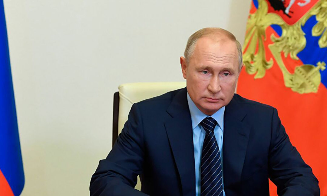 بوتين: روسيا تحافظ على حالة الاستعداد القتالي للثالوث النووي