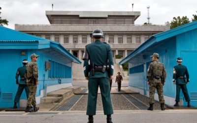 الكوريتان اعادتا تشغيل خط الاتصال الساخن بينهما عبر الحدود