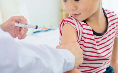 “لجنة مراكز السيطرة على الأمراض” الأميركية أوصت بتطعيم الأطفال من 5 إلى 11 عاما بلقاح “فايزر”