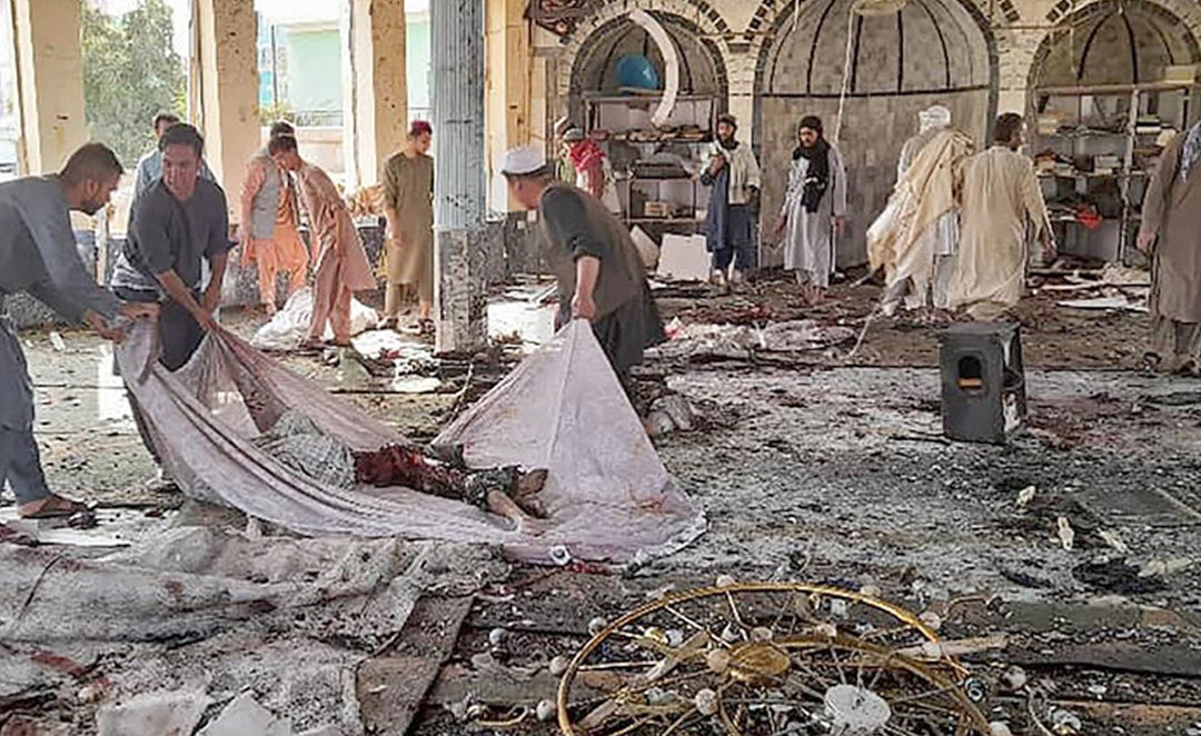 سقوط ضحايا جراء انفجار بمسجد في شمال أفغانستان