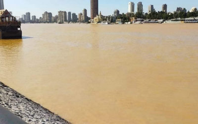 تغير مفاجئ في لون مياه النيل يثير الذعر في مصر