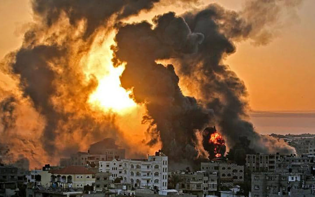 قوات الاحتلال الاسرائيلية شنّت غارات جوية على غزة