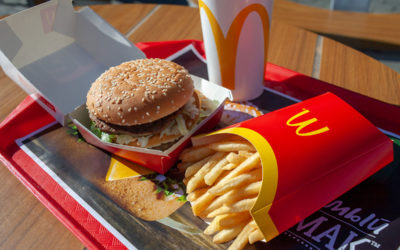 شطيرة “ماكدونالدز” تتسبب بغرامة كبيرة لمسافر في استراليا