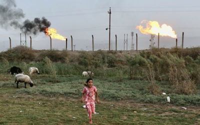 تحقيق لـ”بي بي سي”: في حقول نفط العراق يربط بين ارتفاع معدل الإصابة بالسرطان بين الأطفال وحرق الغا