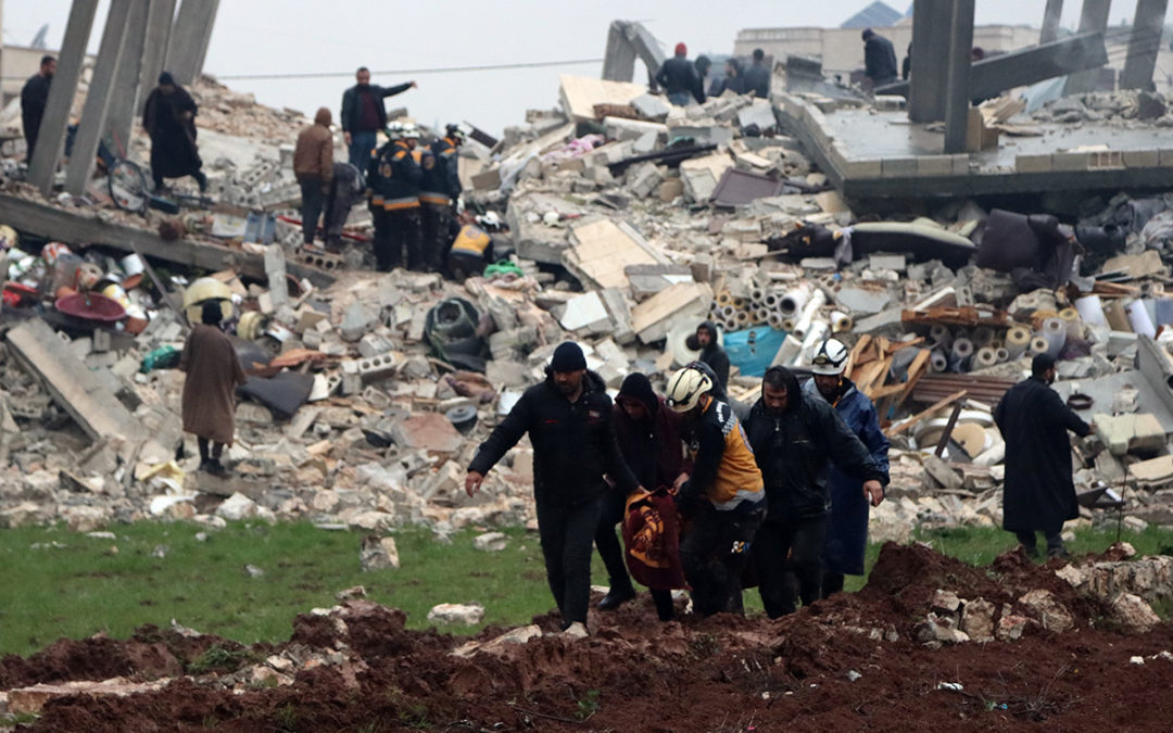 ارتفاع عدد ضحايا الزلزال في سوريا مع تواصل عمليات البحث والإنقاذ