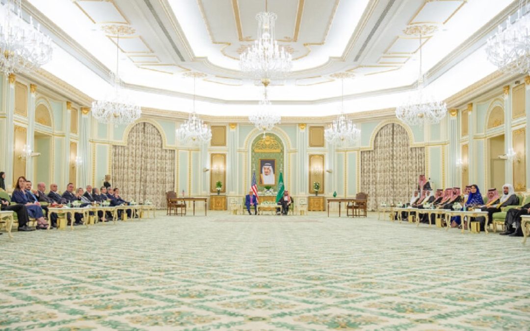 “الجمهورية”: ترامب: إدارة لبنان محترفة.. وعرضنا لإيران لن يدوم للأبد