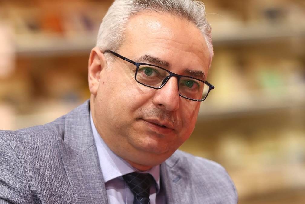 بين وهاب وابن تيمية: الصدام المشتعل بين العقل والمتطرفين – د. هشام الأعور – خاص الموقع 