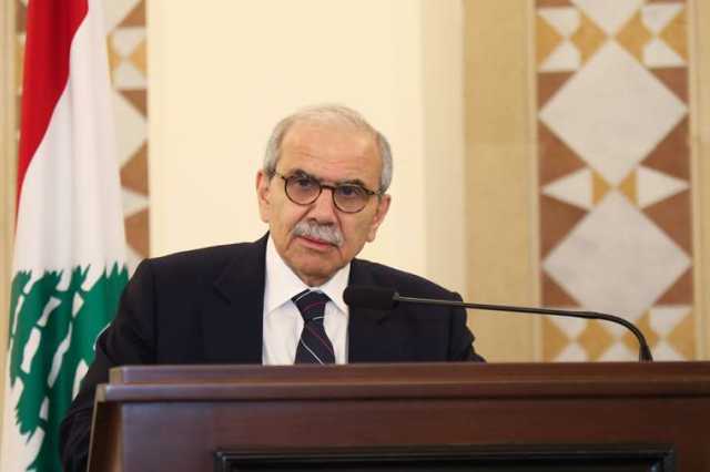 نواف سلام: اللقاء مع ماكرون كان ايجابياً والتجديد لليونيفيل سيتم في نهاية آب