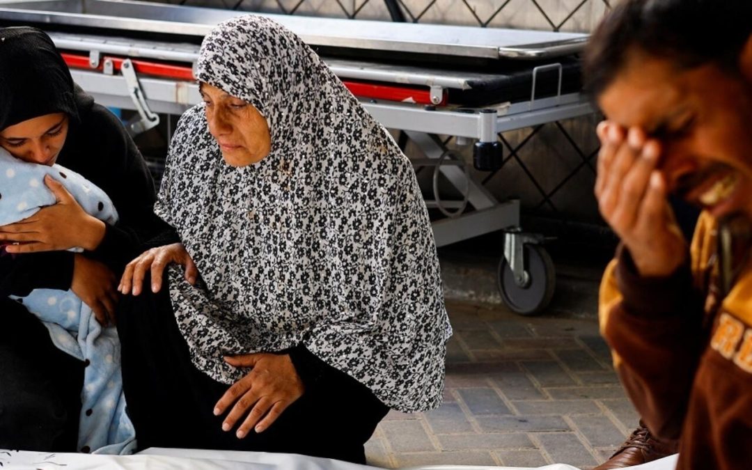 “وفا”: 4 شهداء برصاص الاحتلال استهدف منتظري المساعدات شمال رفح