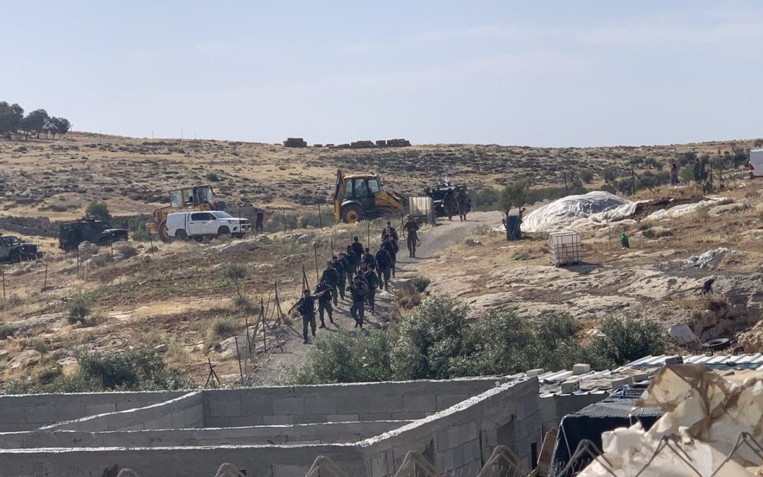 “وفا”: الاحتلال يواصل عدوانه على قرية المغير لليوم الثاني على التوالي