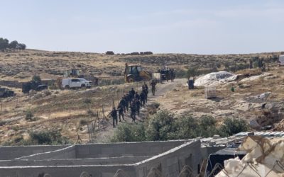 “وفا”: الاحتلال يواصل عدوانه على قرية المغير لليوم الثاني على التوالي